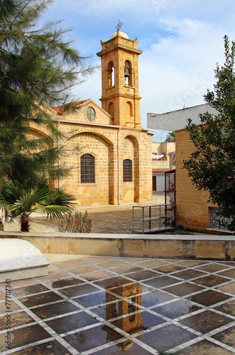 Agios Savvas church in Nicosia © karnizz