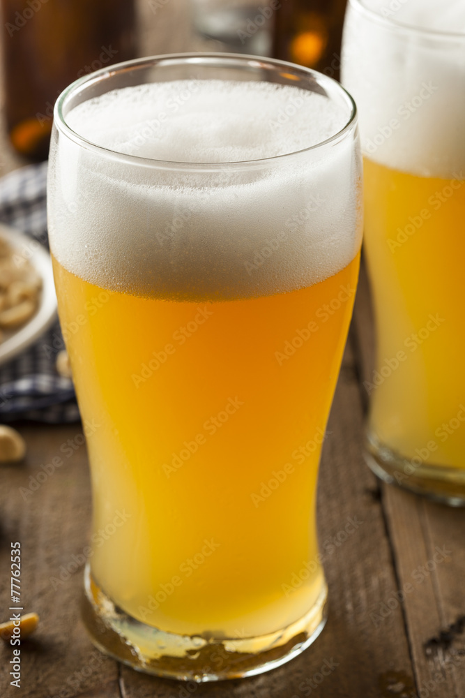 Resfreshing Golden Lager Beer Resfreshing Golden Lager Beer
