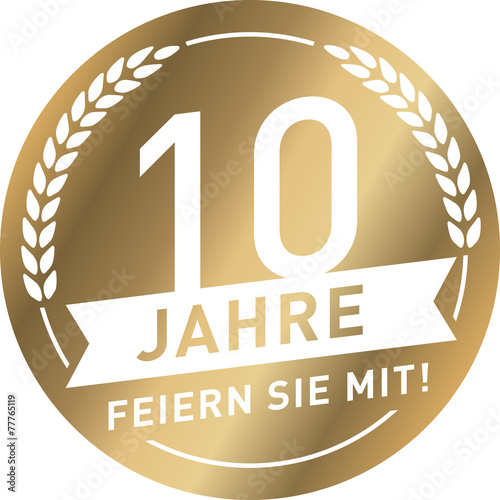 Button 10 Jahre Gold