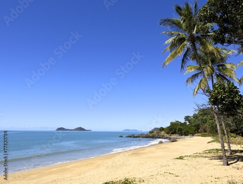 Fototapeta Naklejka Na Ścianę i Meble -  Cape Tribulation, Daintree National Park, Queensland, Australia