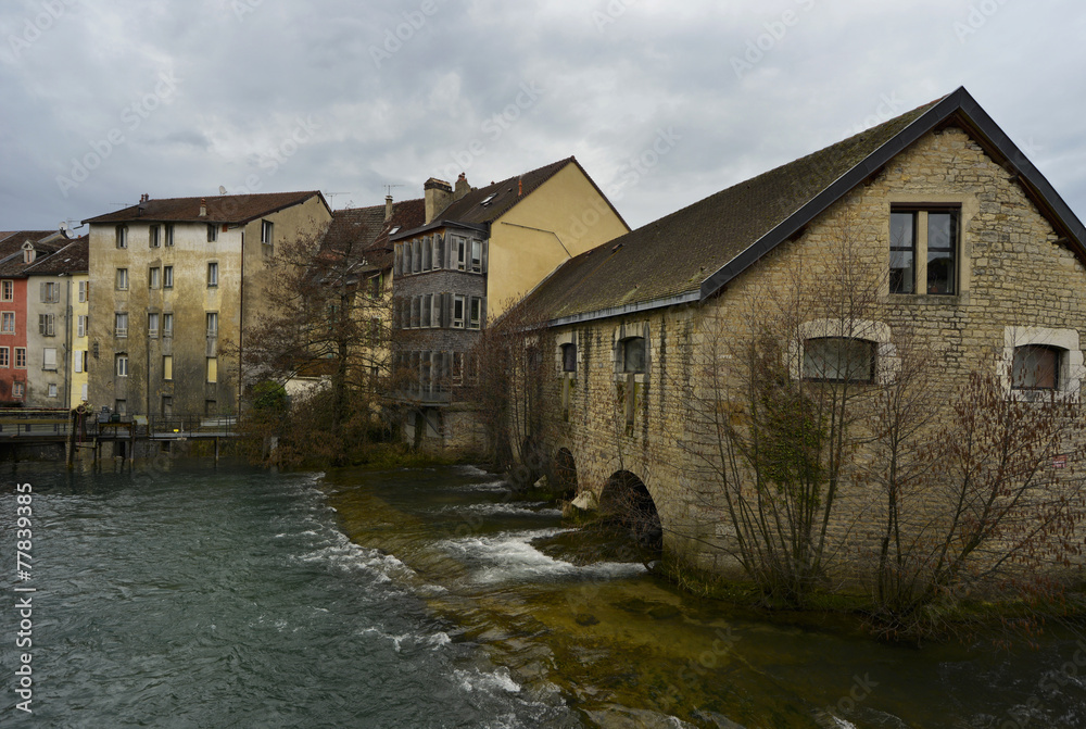 Arbois (39600) village sur l'eau, département du Jura en en région Bourgogne-Franche-Comté, France
