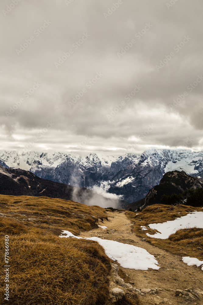 Fototapeta premium Fog in the valley