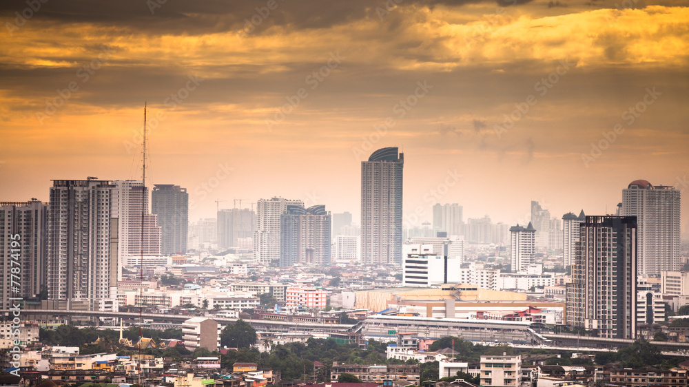 Fototapeta premium modern city in Bangkok,Thailand.