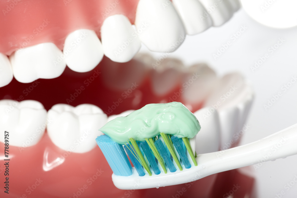 Obraz premium White teeth.