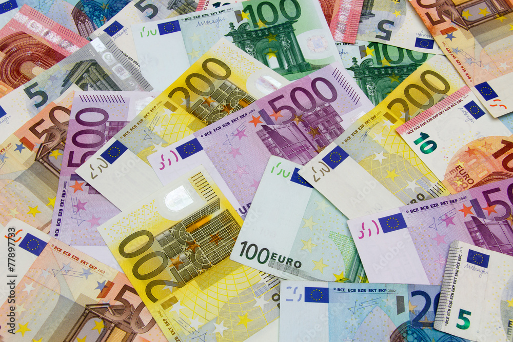 Different Euro banknotes from 5 to 500 Euro Different Euro banknotes from 5 to 500 Euro