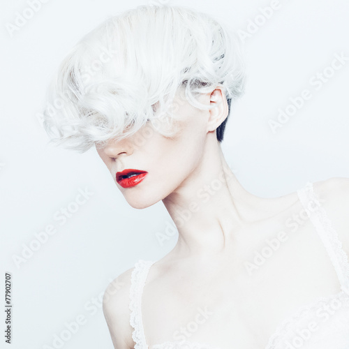 fashion Portrait a sensual blonde lady with stylish haircut