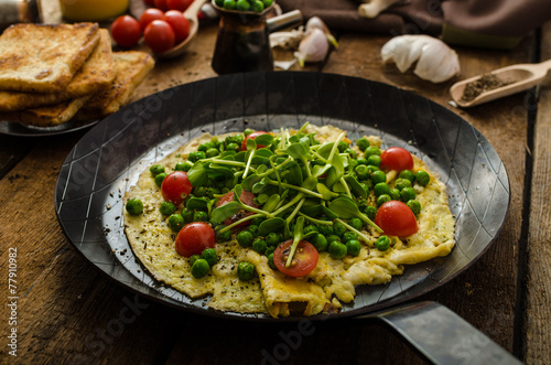 Healthy omelet with vegetables