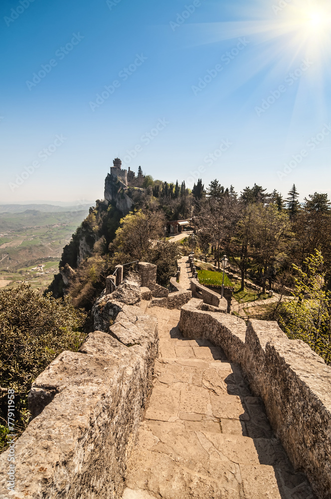 Fortress of Guaita (Rocca della Guaita), castle in San Marino Re
