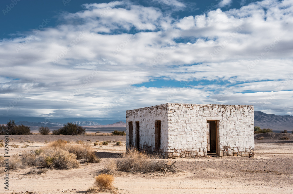 An old abandoned stone building in Death Valley