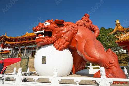 Lion statue at Famous Wenwu Temple