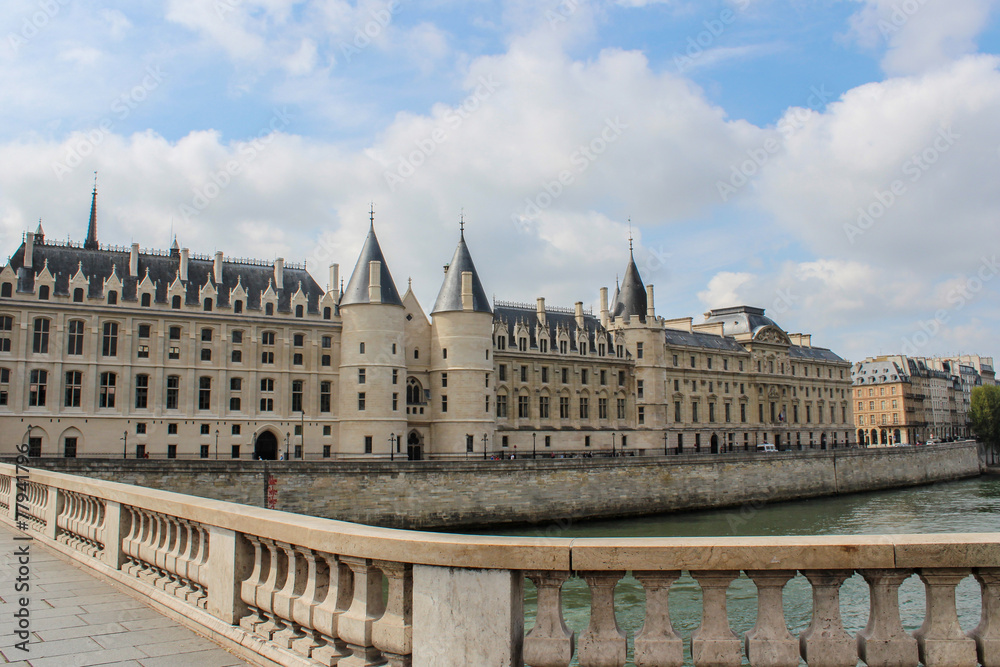 The picturesque embankments of the Seine in Paris, France. (La Conciergerie)