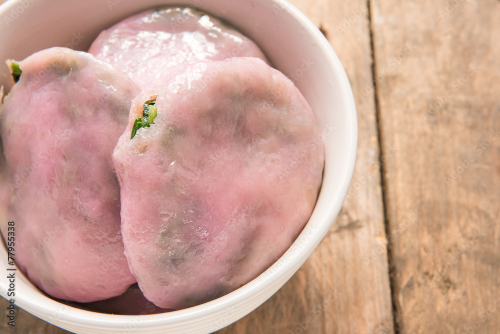 Fototapeta premium dumpling with garlic chives - Thai snack (Chinese chive) on dish
