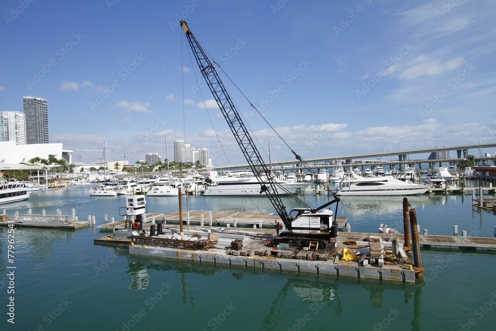 Bayside construction - miami bay