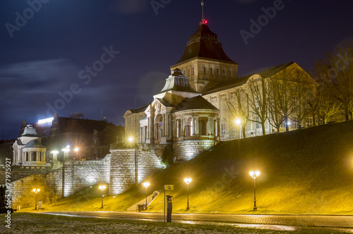  panorama nocnego Szczecina-Wały Chrobrego