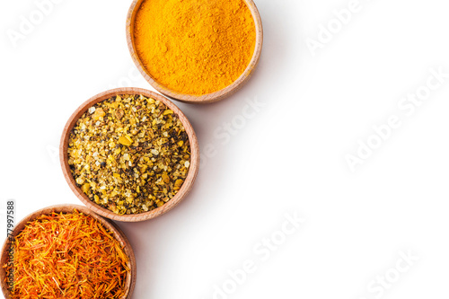 set spice saffron,turmeric,green salt