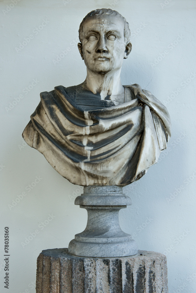 alte Statue