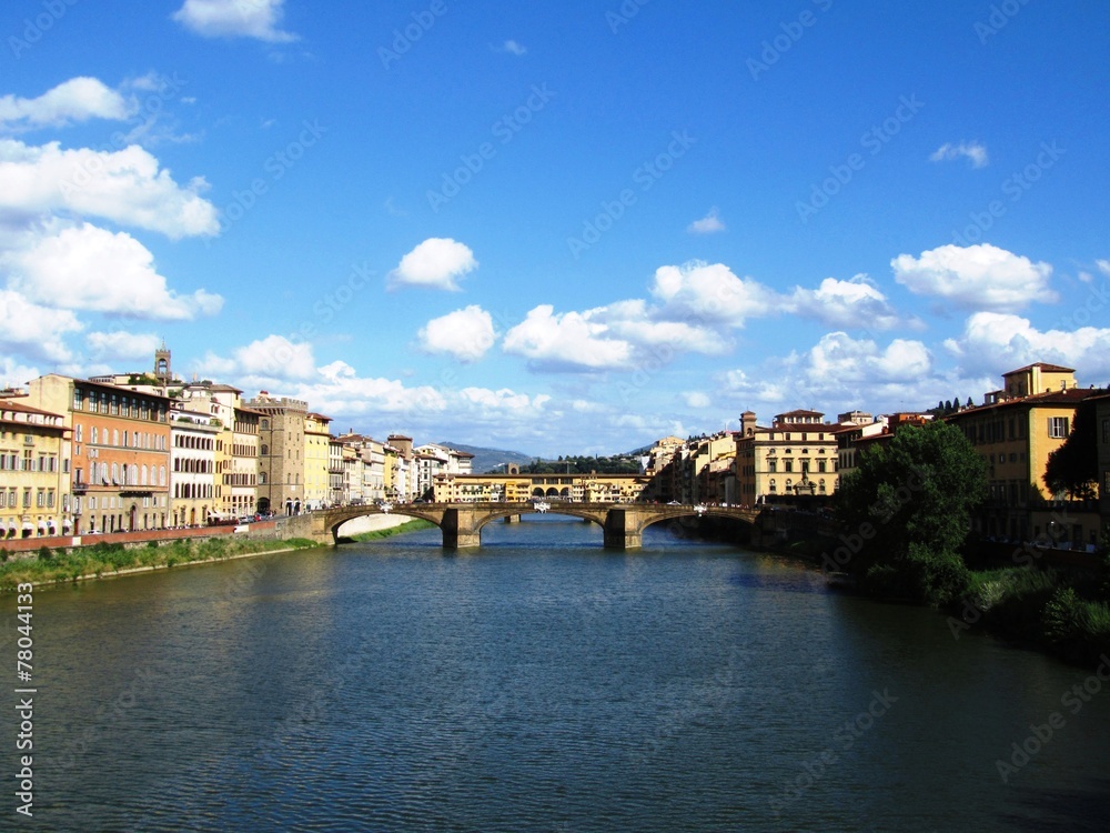 Fluss Arno & Ponte Vecchio - Firenze - Florenz - Italien