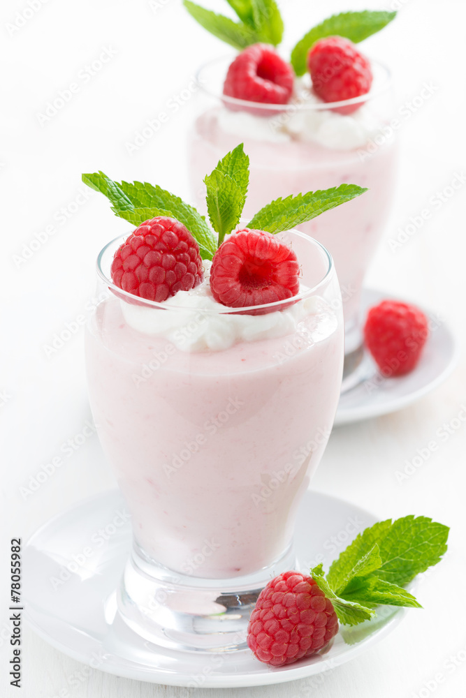 creamy jelly with raspberries, close-up creamy jelly with raspberries, close-up