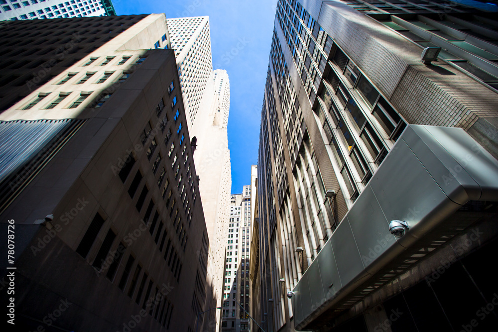 Naklejka premium New York Skyscrapers View Upward