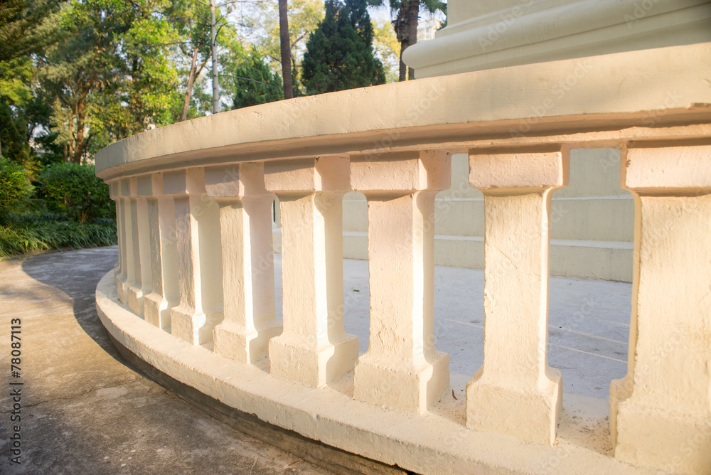 Fototapeta premium sunlight on the beautiful stone fence
