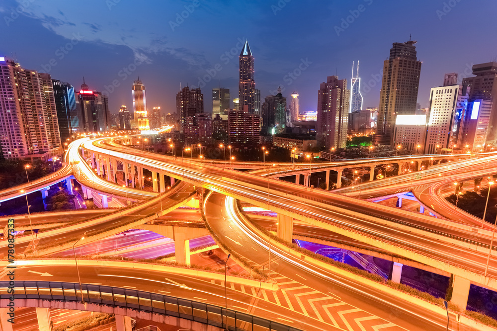 Fototapeta premium bright lights overpass at night