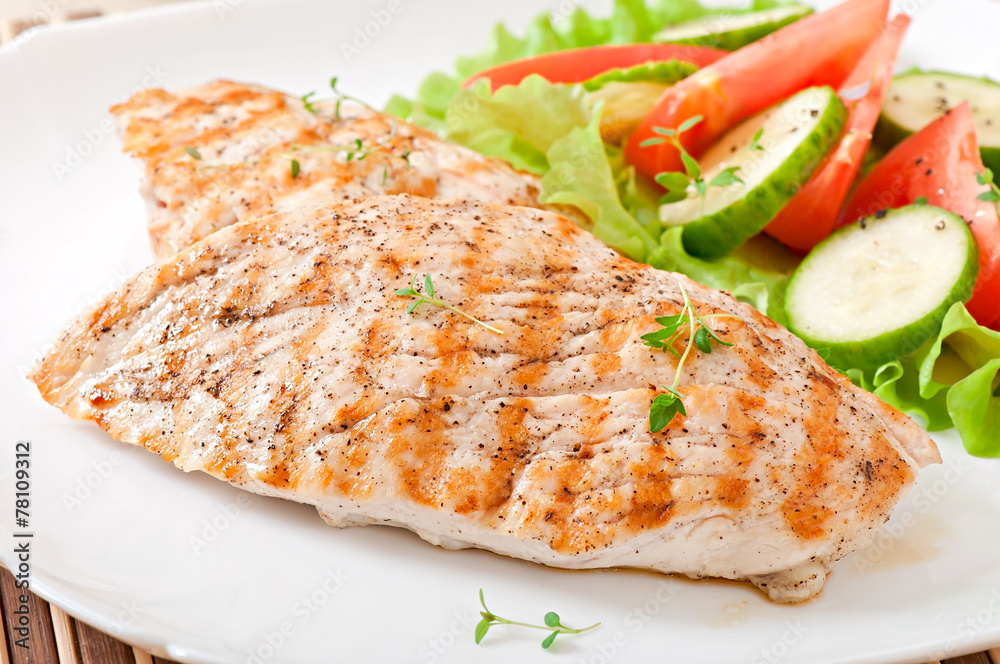 Grilled chicken breasts and vegetables Grilled chicken breasts and vegetables