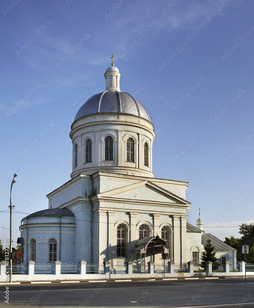 Fototapeta premium Trinity Church in Ozyory. Moscow Oblast