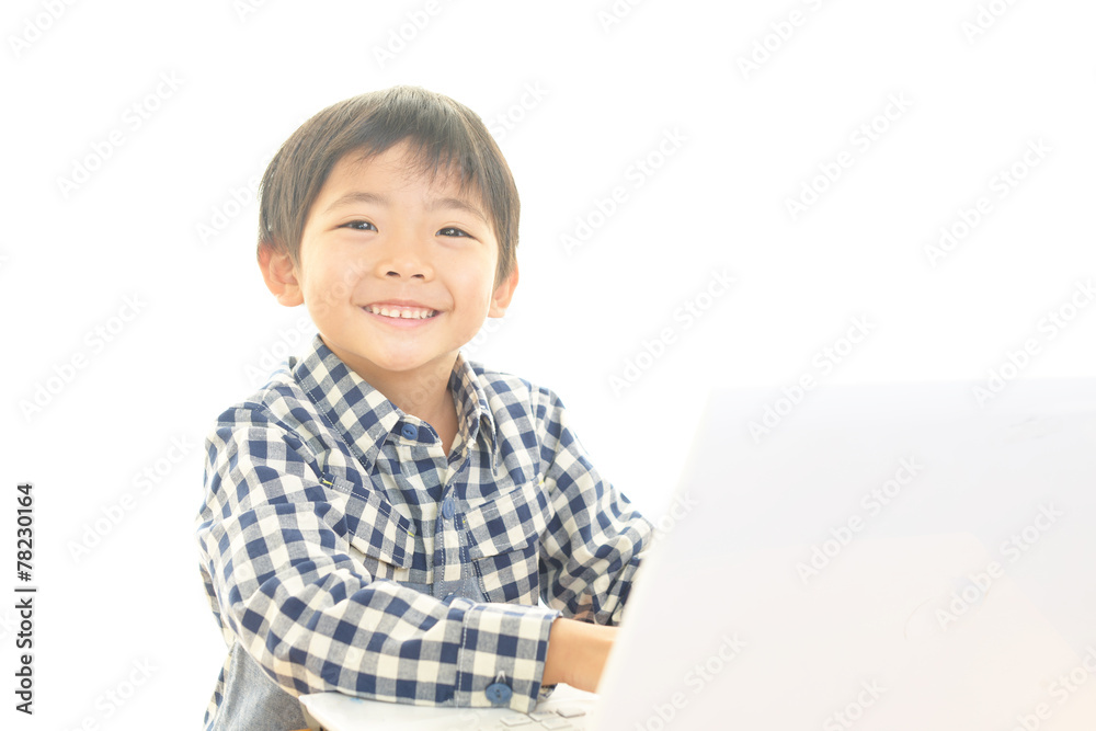 笑顔の男の子 笑顔の男の子