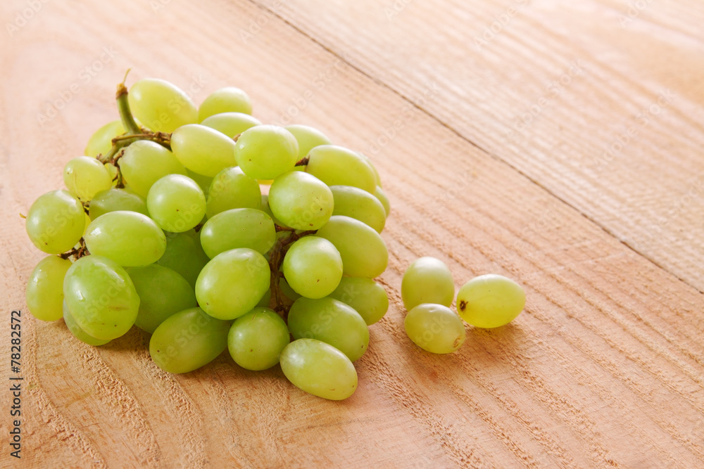Fresh green grapes.