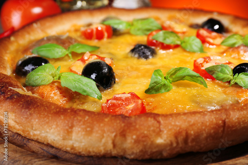 Pizza with cheese and vegetables