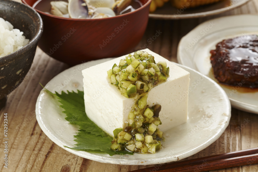 山形のだしで冷や奴