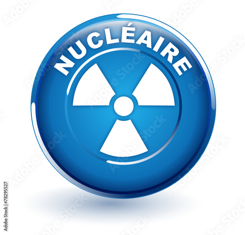 nucléaire sur bouton bleu