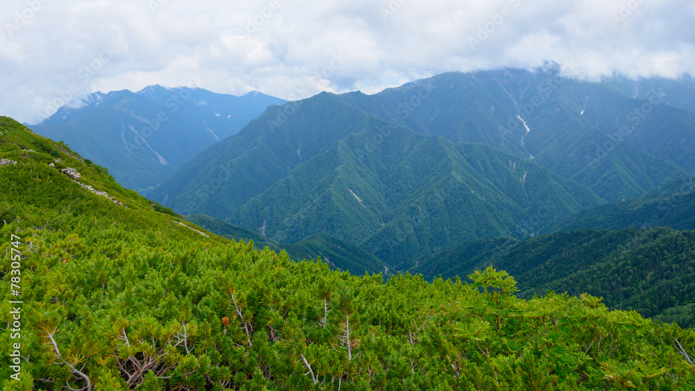 Fototapeta premium Mt.Senjo in the Southern Japan Alps, Nagano and Yamanashi, Japan
