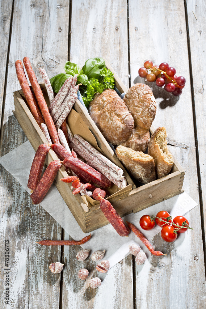 SalamiVielfalt StockFoto Adobe Stock