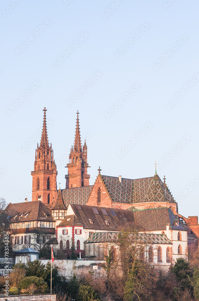 Fototapeta premium Basel, Altstadt, Rhein, Münster, Morgensonne, Winter, Schweiz