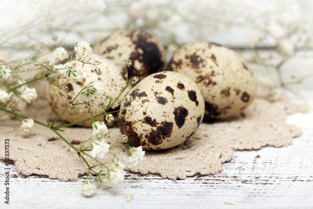 Obraz premium Easter composition of quail eggs