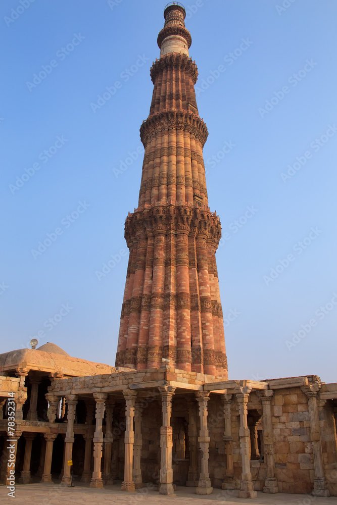 Courtyard of Quwwat-Ul-Islam mosque, Qutub Minar, Delhi, India