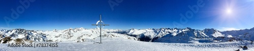 Panorama Berggipfel © grafikplusfoto
