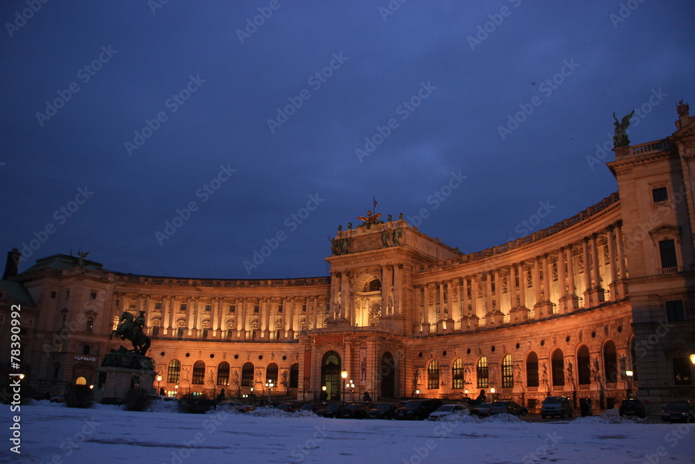 Fototapeta premium Vienna Hofburg palace night view (2)
