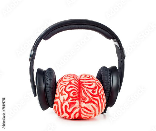Fotografie Human brain rubber with headphones