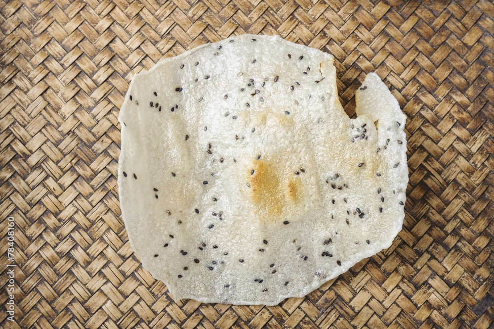 Grill Thai crispy rice add black sesame Grill Thai crispy rice add black sesame