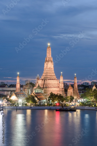 Night view of Wat Arun temple and Chao Phraya River, Bangkok, Th