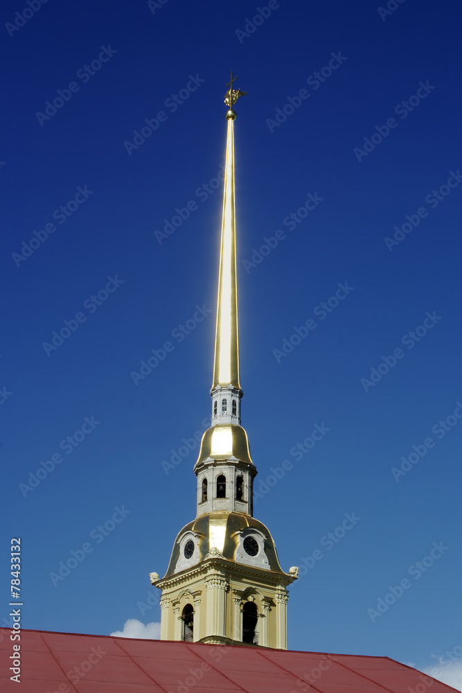 Obraz premium St. Petersburg, the spire of the Peter and Paul Cathedral