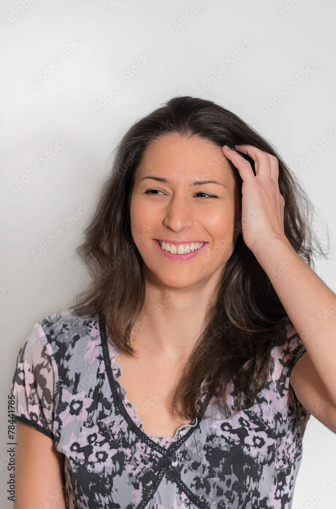 Junge Frau lachend Junge Frau lachend