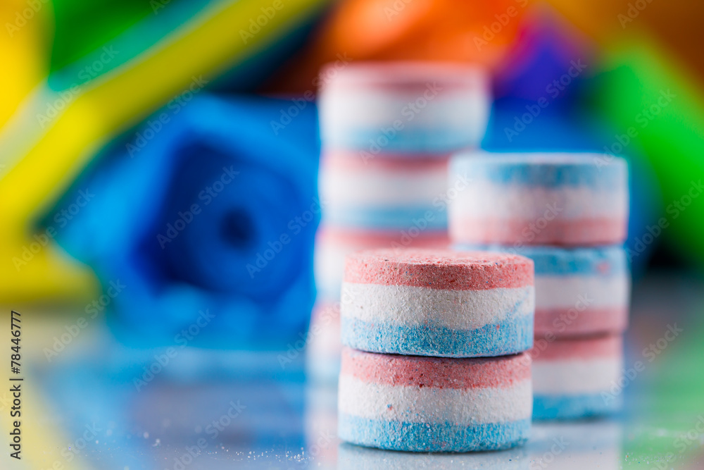 Cleaning objects on saturated background Cleaning objects on saturated background