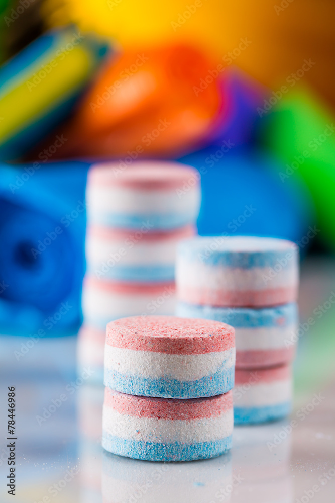 Cleaning objects on saturated background Cleaning objects on saturated background