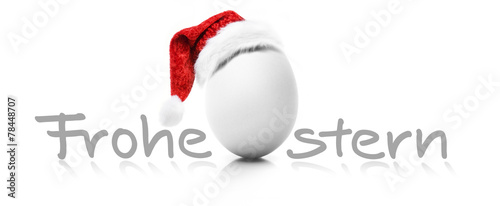 Frohe Ostern mit Weihnachtsmütze