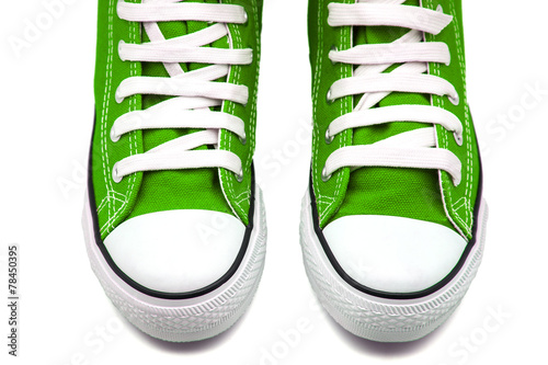 zapatillas deportivas verdes