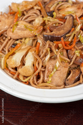 buckwheat noodles with chicken