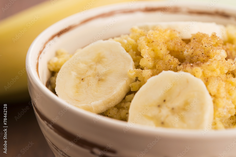 Fresh millet porridge with banana